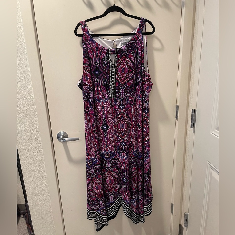Plus Size Catherine’s Multi-Colored Sleeveless Ma… - image 1